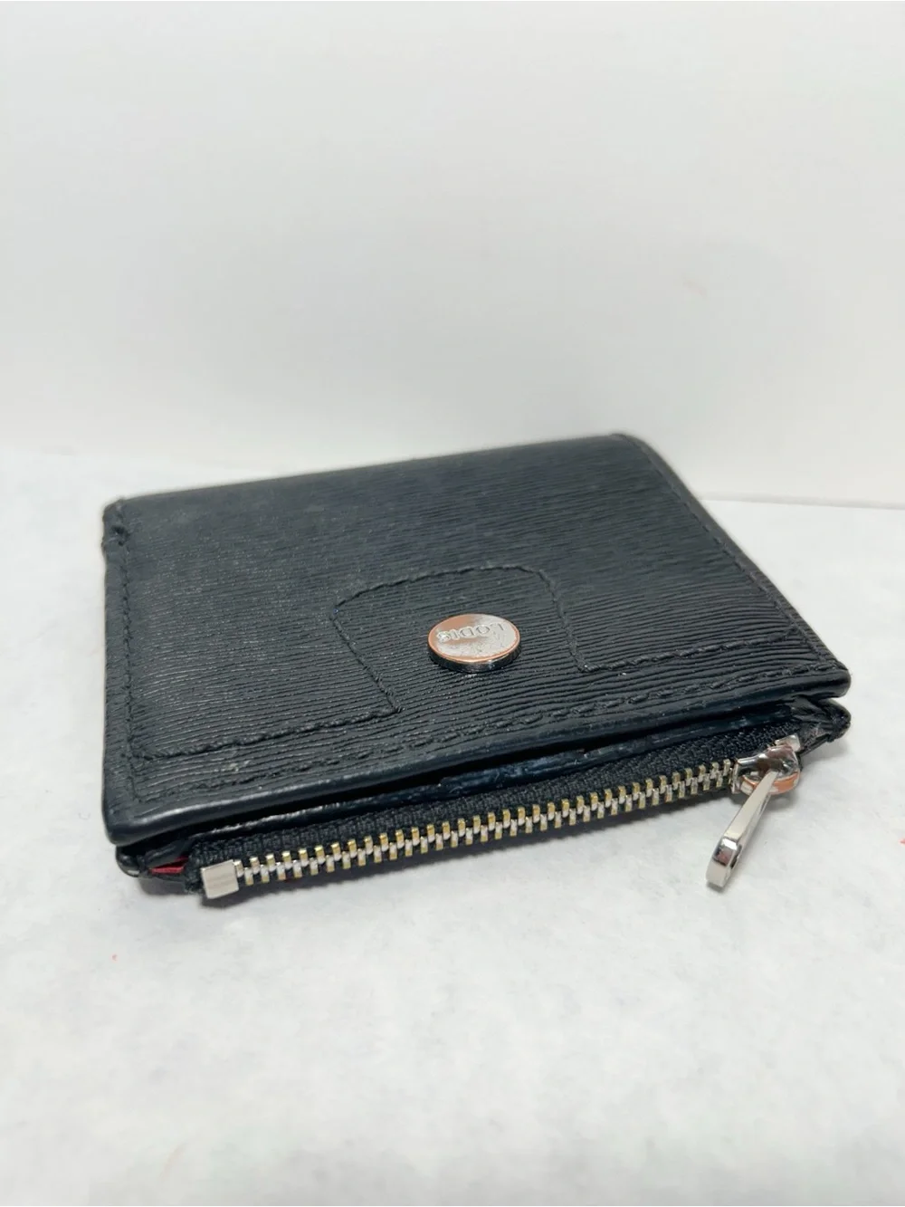 Lodis Black Textured Leather Bifold Zip Wallet RFID Protection EUC Women’s